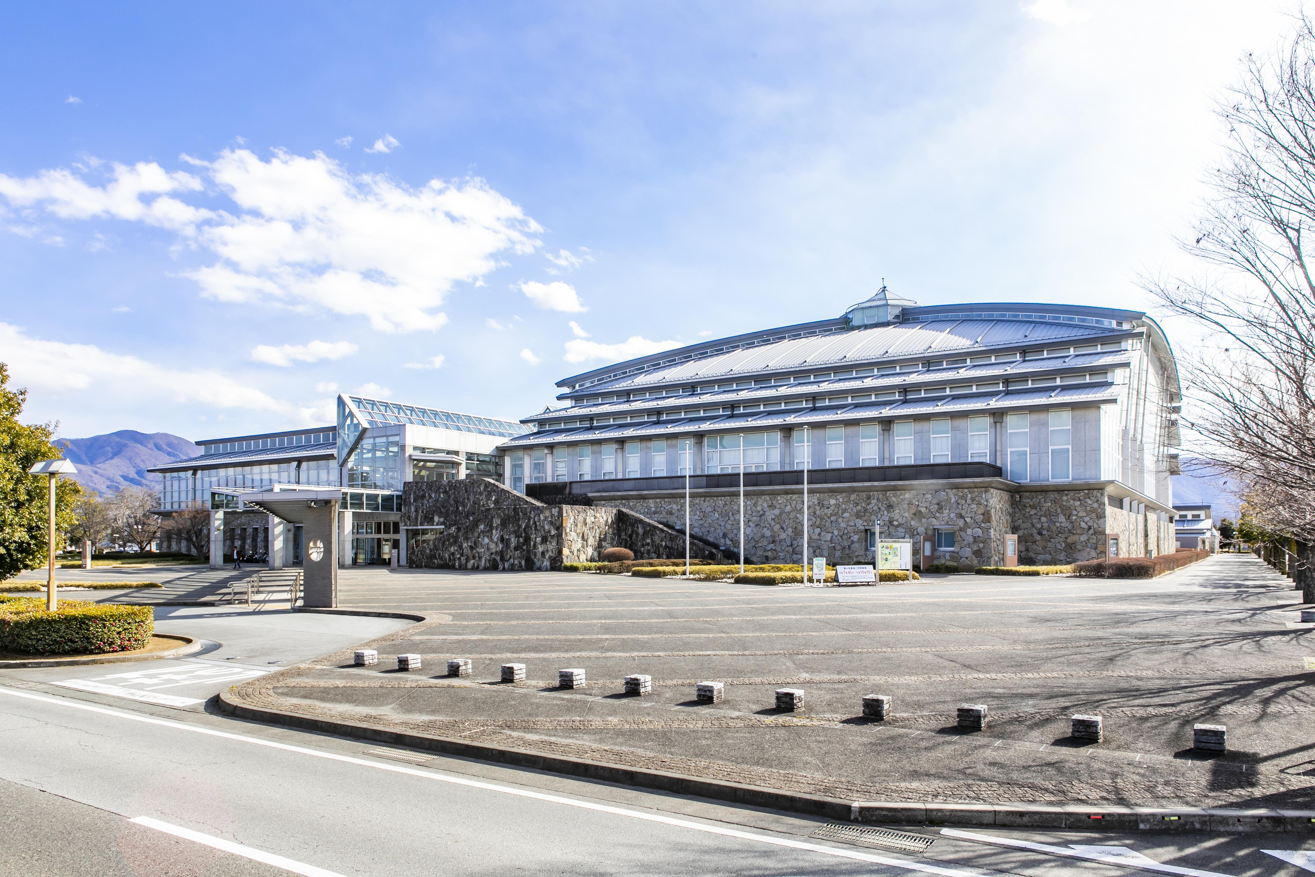 山梨県立武道館