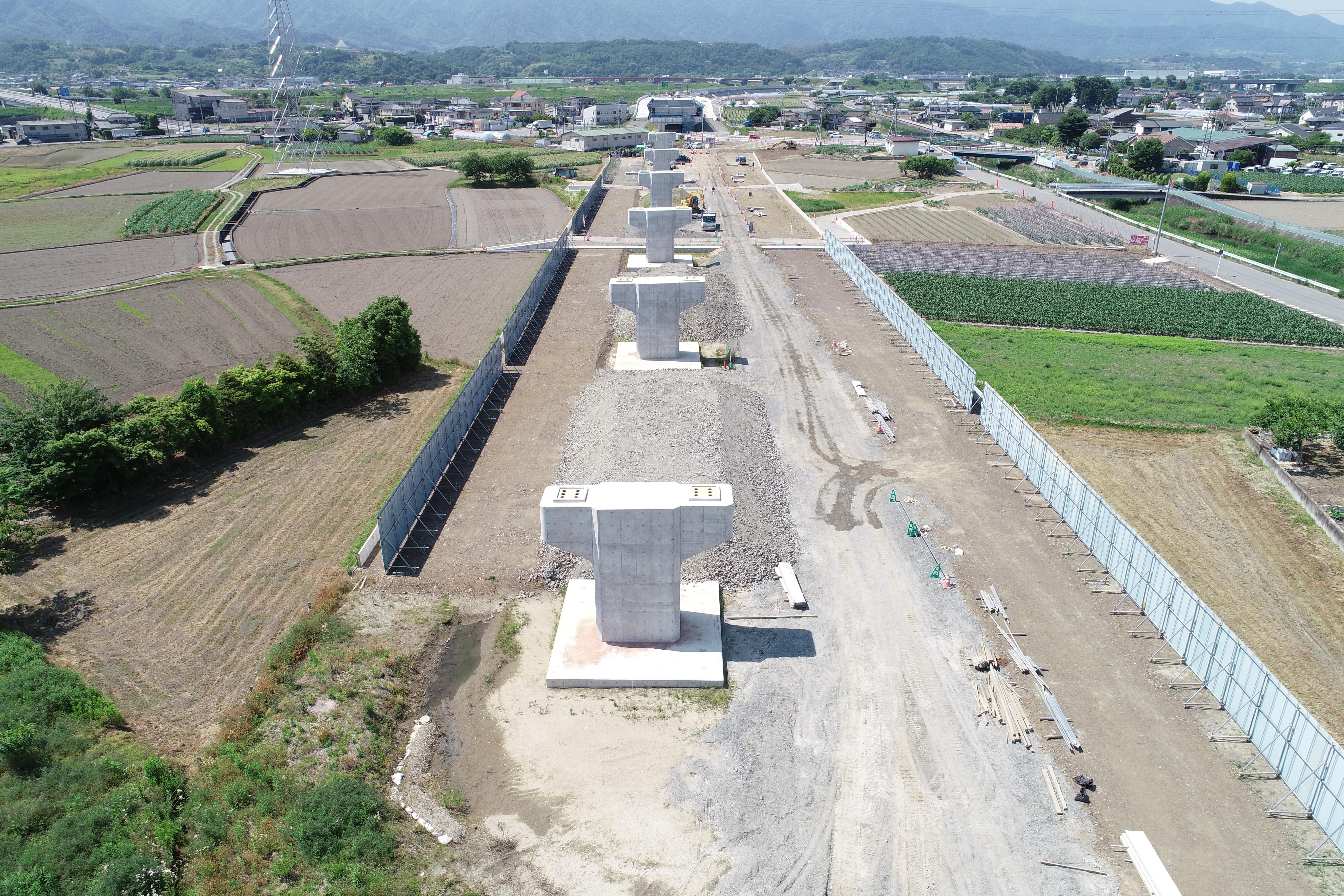 国道140号（新山梨環状道路東部区間２期）落合１・２号橋（仮称）下部工事（一部債務）（余フ）