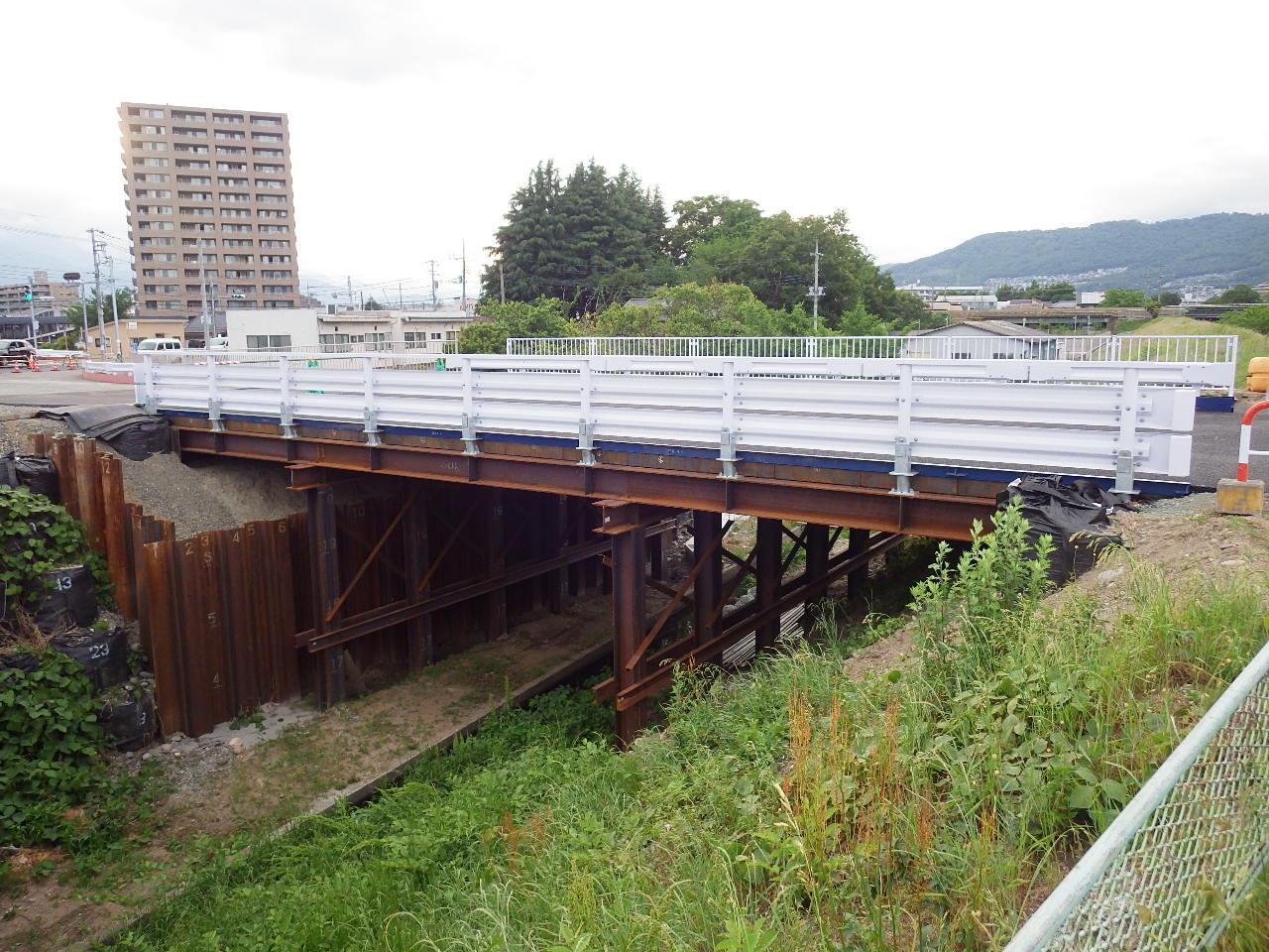 （一）中下条甲府線　長松寺橋仮橋工事（一部債務）