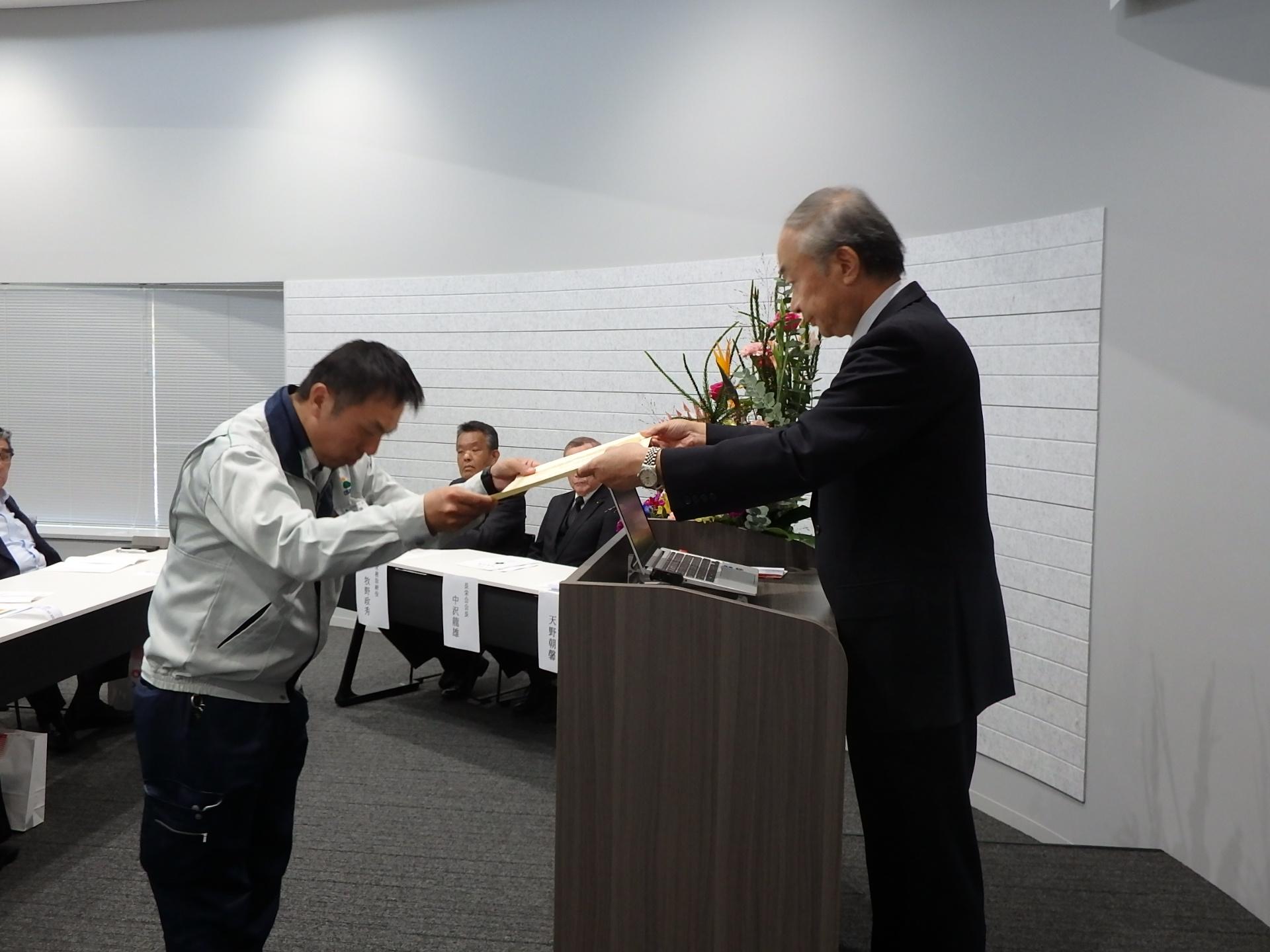 安全表彰
建築部　神田　健太郎